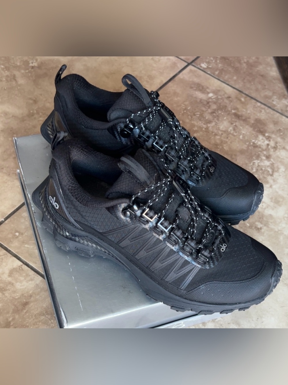 Alo Yoga | Women’s Black Rugged Trail Sneakers Shoes Size 7 Worn 1X Slip-In